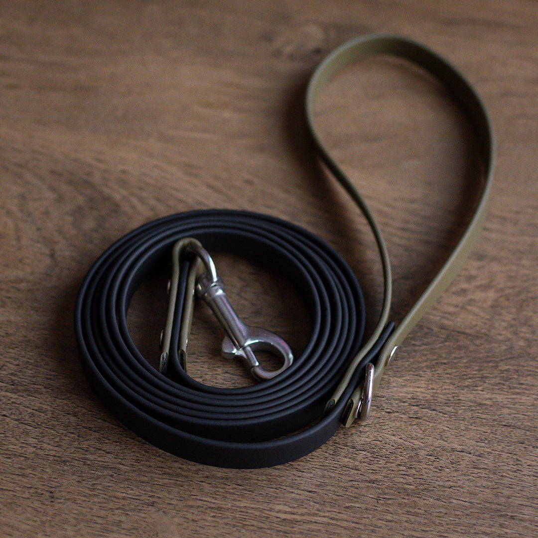16mm Tofarget kobbel av BioThane® - Oliven og Svart
